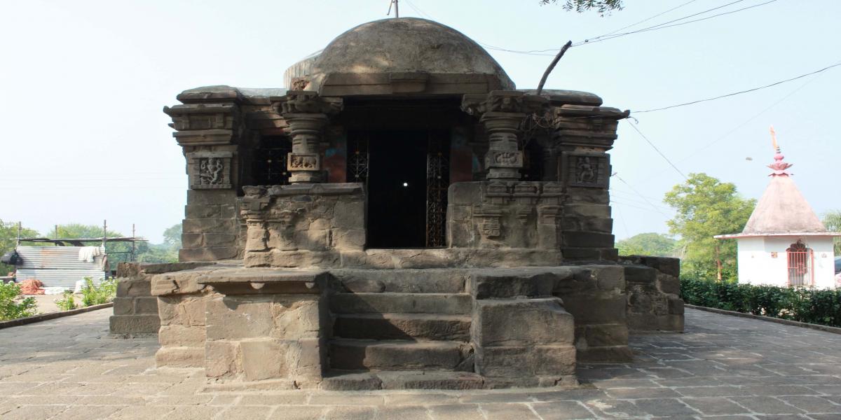 Monument Image