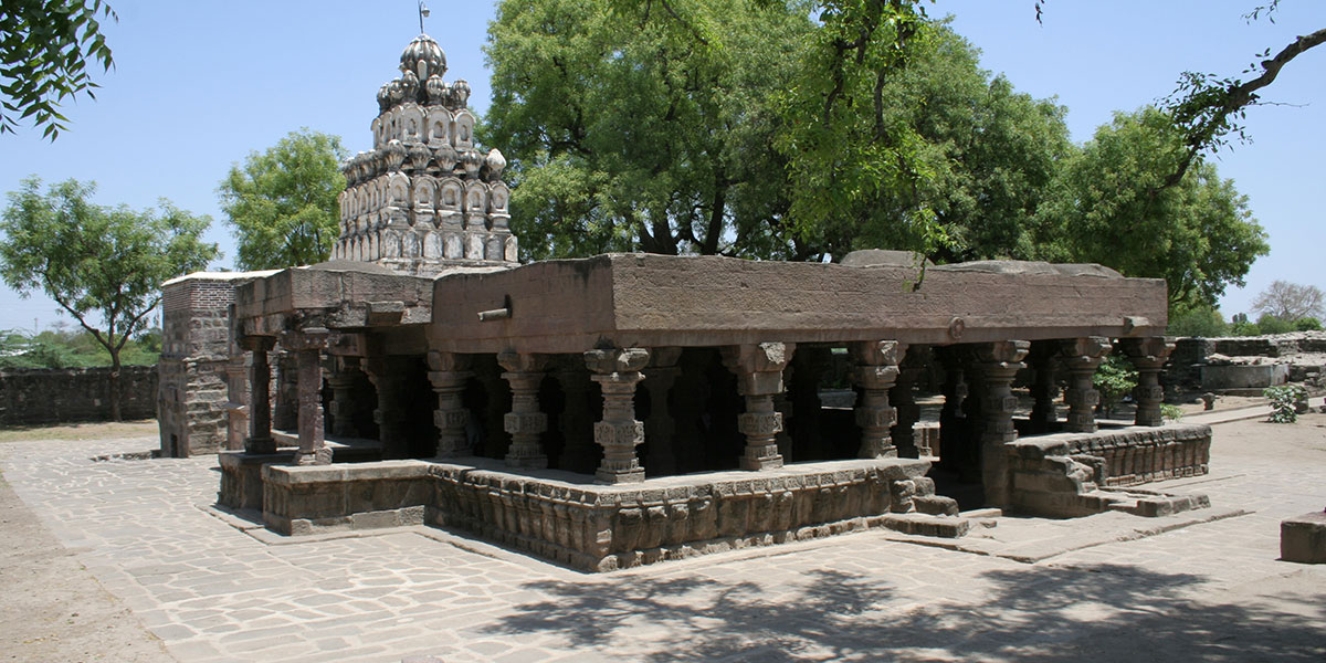 Malikarhuna temple