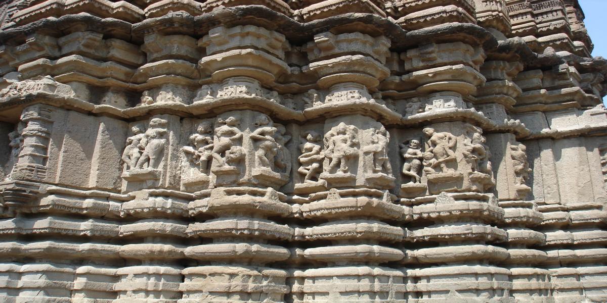 The Hemadpanthi temple of Mahadev