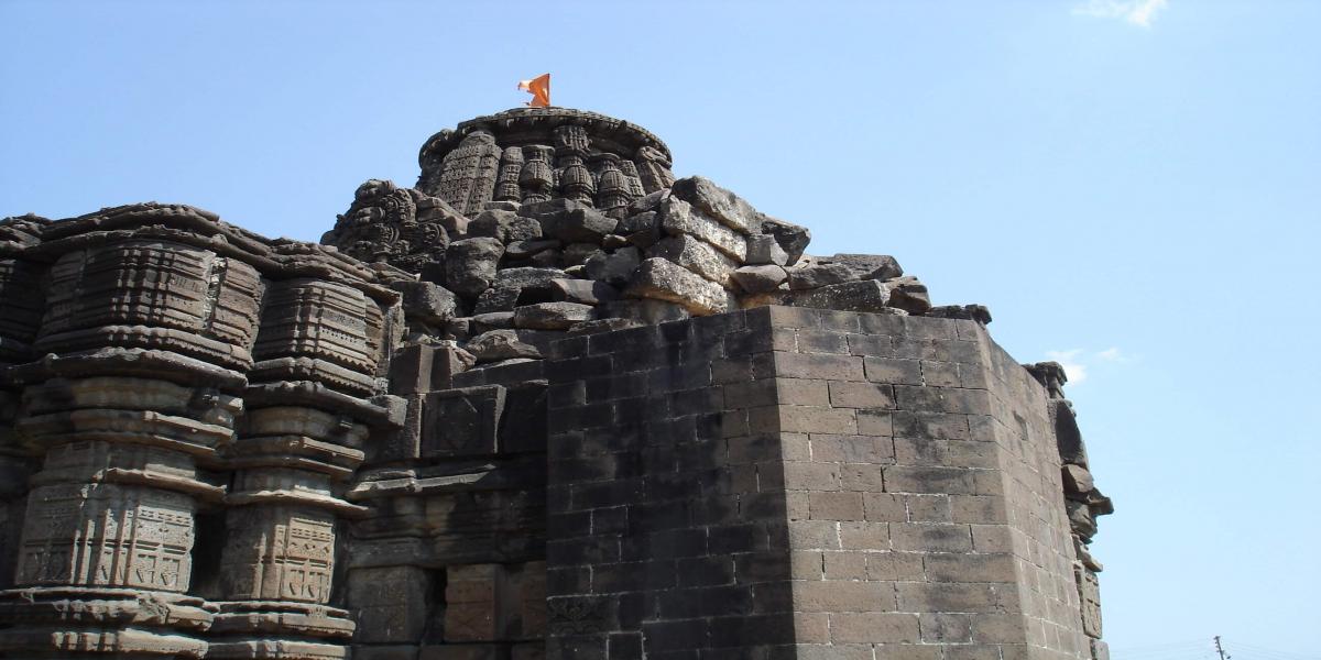 The Hemadpanthi temple of Mahadev