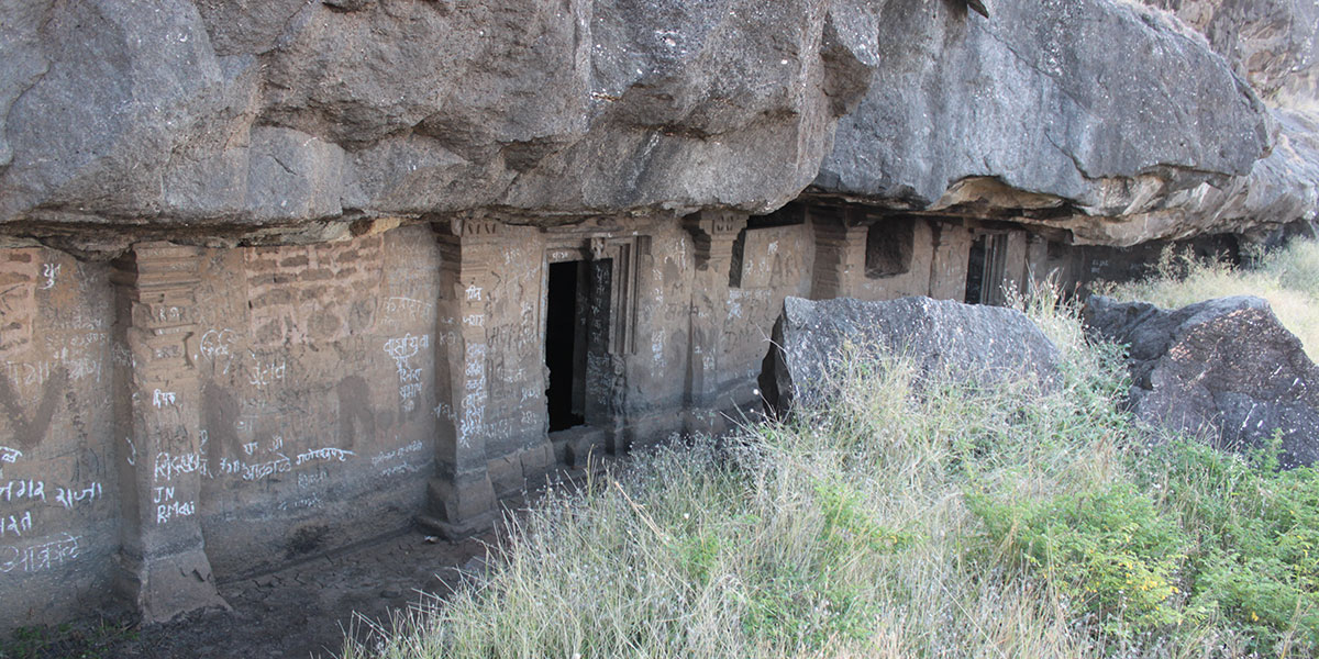 Old Gateways in the ruined fort and caves.