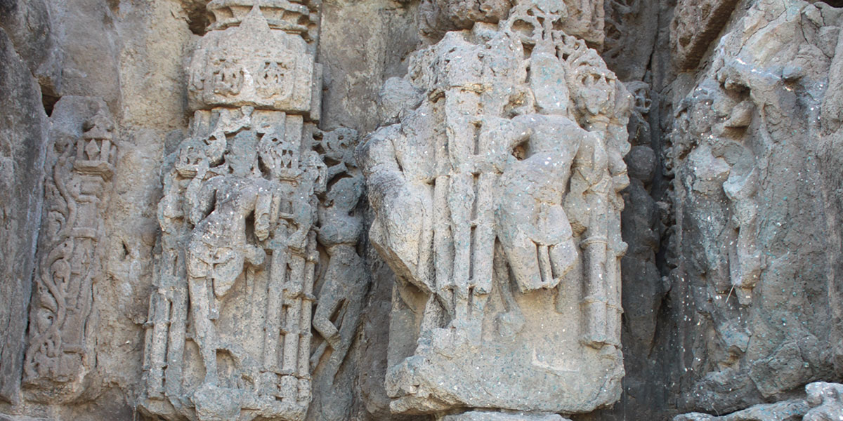 Temple between Durga's temple and Math