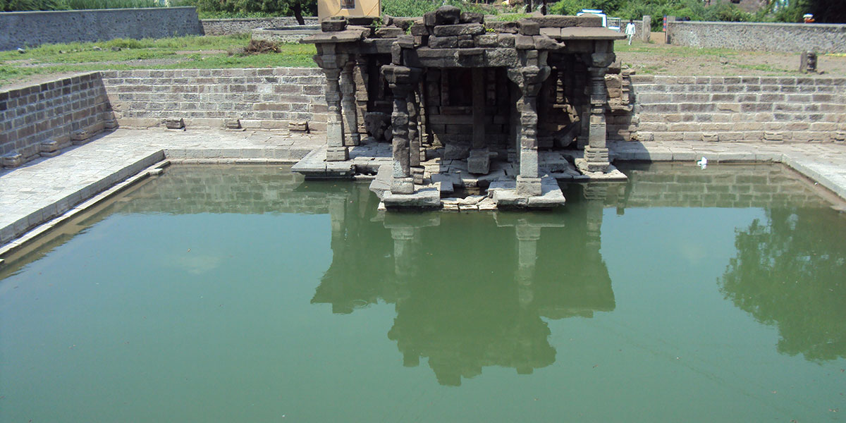Monument Image